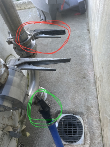 <p>Now we will “dump” the hot water by closing the recycle- red </p><p>And open the drain - green</p>