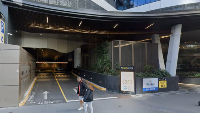 <p>Your parking entrance is via Apollo Parking, just before skytower.</p>
