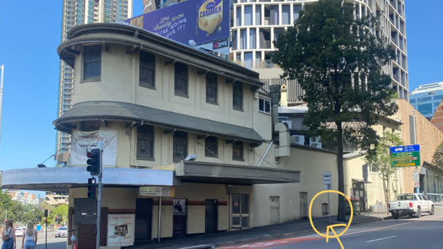 <p>You will be collecting keys around 457 Ann St, Brisbane City; across the road from "New Yorker".</p>