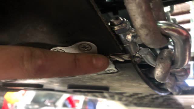<p>Remove belt joiner cable. Remove washer from one end of cable and pull through opposite end</p>