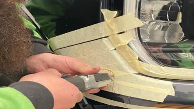 <p>Cut along the lines marked in the previous step, along the lower vent edge then straight across, under the grille opening.
Remove lower section of bumper from vehicle.</p>