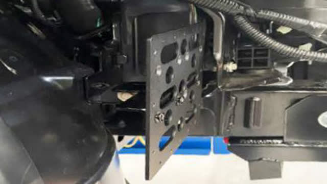 <p>Winch Option:
If installing a winch, you can use the optional winch control box bracket and control box extension wiring loom.
P/N: WWBCP110 / P/N: WWB031</p>
<p>Tip: Mount the control box bracket to the  right-hand side of the lower radiator support / inner guard.</p>