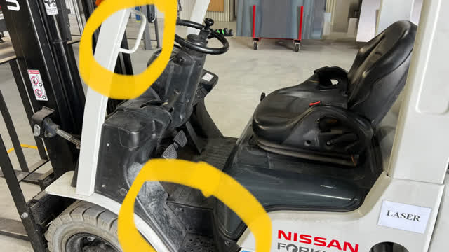 <p>Access</p><ul><li>Steps and grab handles should be in good condition and clean</li></ul>