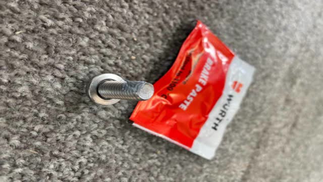 <p>Apply supplied brake paste to all M8 fixings supplied</p>