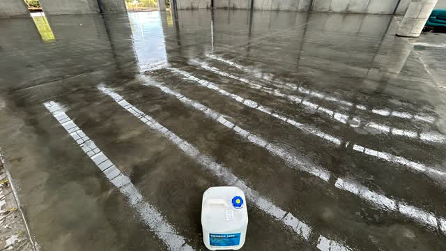 <p>Remove any gear from the slab once the application is complete. Dispose of empty drums and rubbish into on-site bins or take them with you to get the pails recycled. Take a photo of the finished slab.</p>