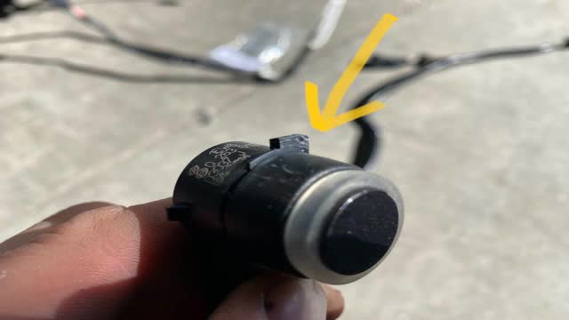 <p>Identify the RAM sensors. They will have a small tab on them</p>
