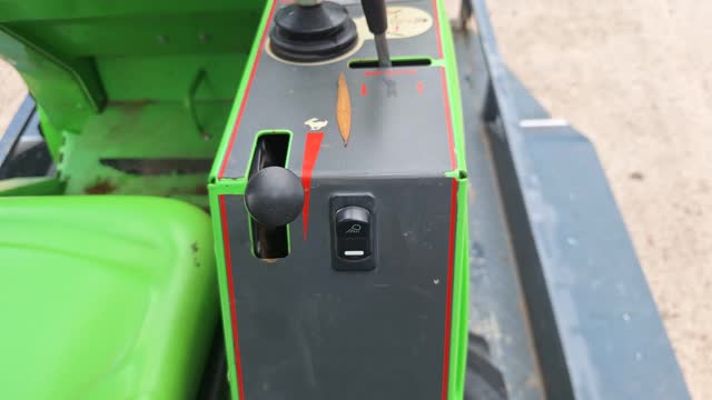 <p>The engine speed controller</p>
