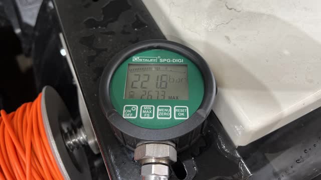 <p>Higher pressure to adjust relief on Hawe valve</p>