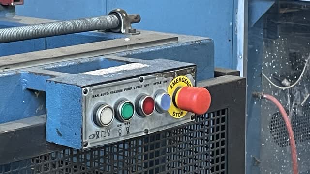 <p>E-Stop to be out
Press Vacuum pump button (green)
Press cycle on button (blue) to start production
Press cycle off button (red) to reset program or for a controlled stop</p>
