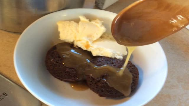<p>Karol Lawry's recipe! Incredible</p>