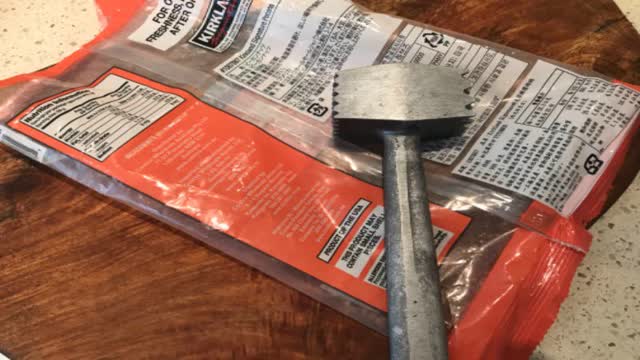 <p>Cooks tip.
Use bag with required amount of nuts and bash with meat tenderizer for a quick ‘chop’ of your nuts. I use pecans but walnuts are traditional.</p>