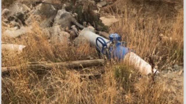 <p>Go to 20R and to the pipe outlet</p>
