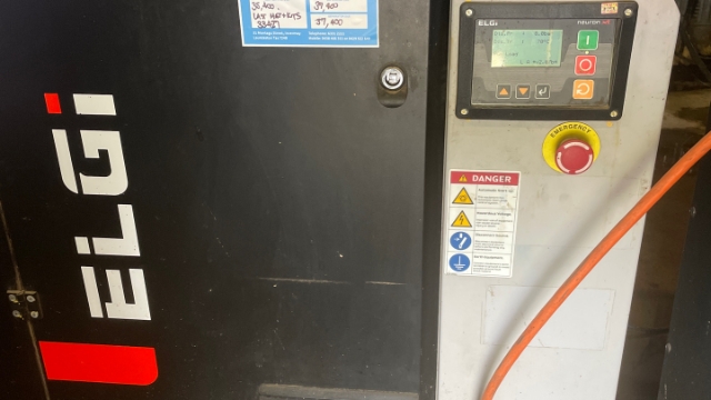 <p>Make sure elgi starts up, if not press green start button</p>