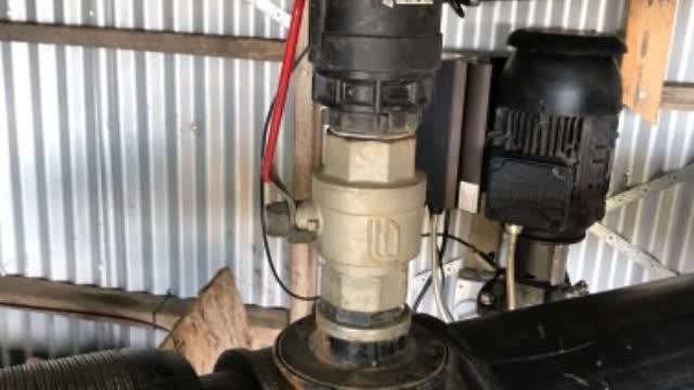 <p>Open tap so that it is parallel with the vertical pipe</p>
