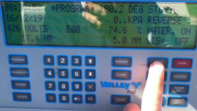 <p>Press water on, and forward and then press start</p>