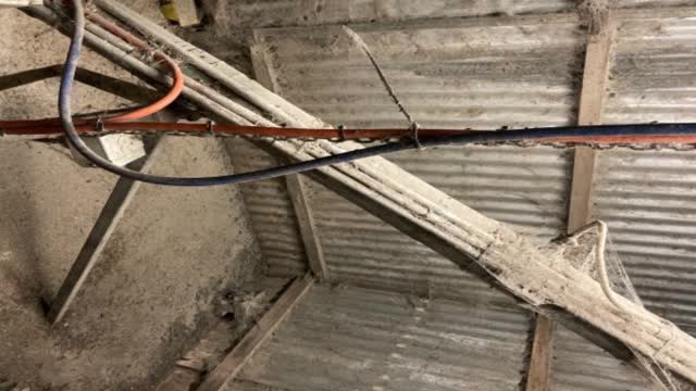 <p>Listen for whether the filler auger is going - it’ll be obvious if it is or isn’t</p>