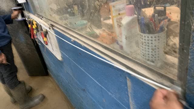 <p>Measure string length from end to another end of window in the office. Use doc tape as a measurement reference.</p>