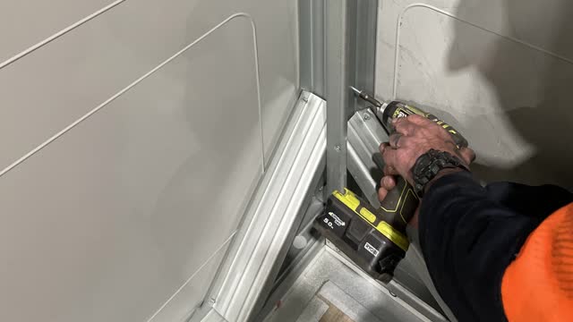 <p>Fit the third wall rear wall to the back of the shed screw off the second wall to the third wall using two tech screws per bay.</p>
