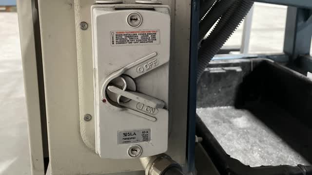 <p>Turn main isolater switch (power switch) On.</p>