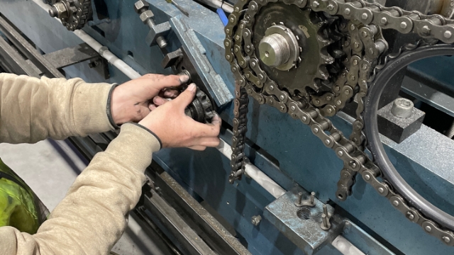 <p>Loosen the chain tensioners and move away [re-tighten].</p>
