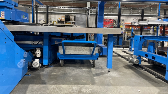 <p>After trolly has been cleaned, place back in it’s original place.</p>