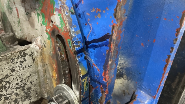 <p>Take note of this line, when moving the torque this is where you'll need to put it back too.</p>