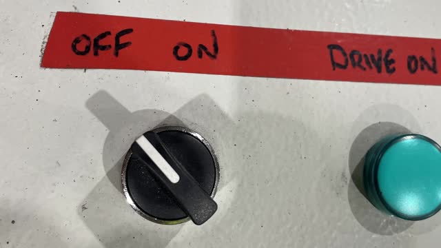 <p>Turn the switch to Off.</p>