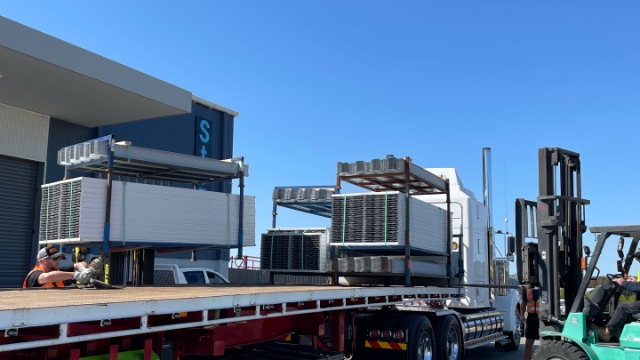 <p>Try and keep everything as flush as possible to avoid stillages moving during transit.</p>