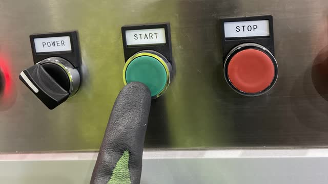 <p>Press the green Start button.</p>