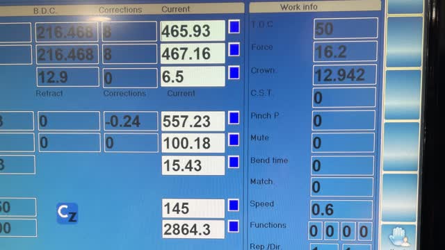 <p>The blue lights mean everything has been calibrated.</p>