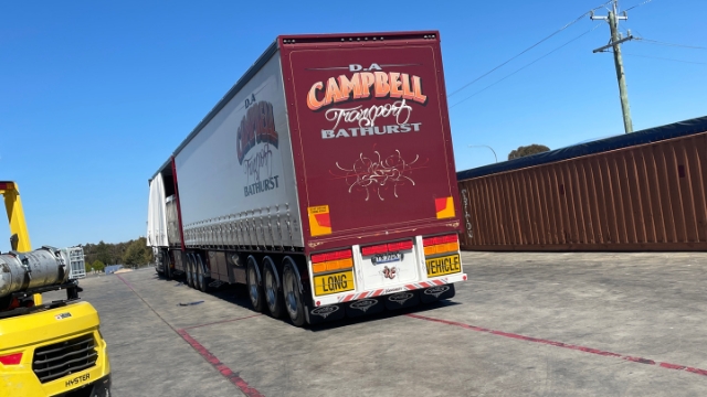 <p>Before closing the truck, make sure you take photo of the full load (should cover all the stillages and pallets). Close the truck curtains and then its ready to go after the paperworks are given to the driver.</p>