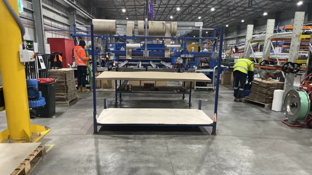 <p>Put the back poles in the stillage. If it’s a pallet you won’t have to do this step.</p>
