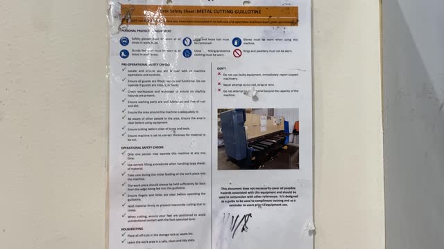 <p>Read through the Pre-Operational Safety Checks.</p>