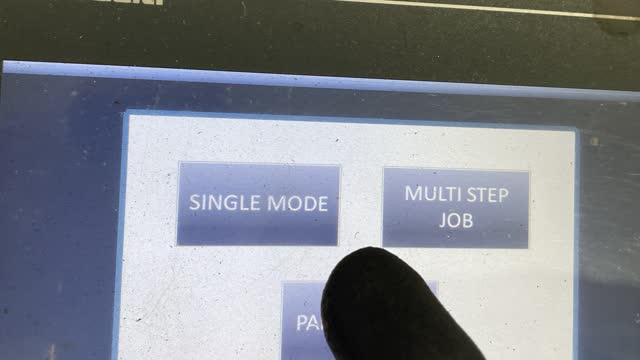 <p>Press the blue Single mode button.</p>