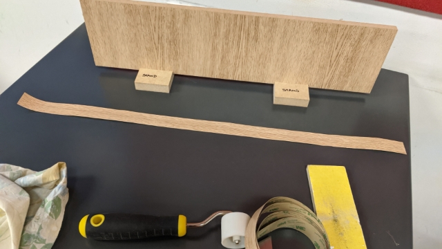 <p>Cut tape to length.</p>
