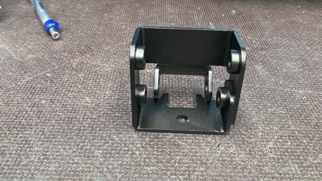 <p>Have the latch housing facing towards you on the table.</p>