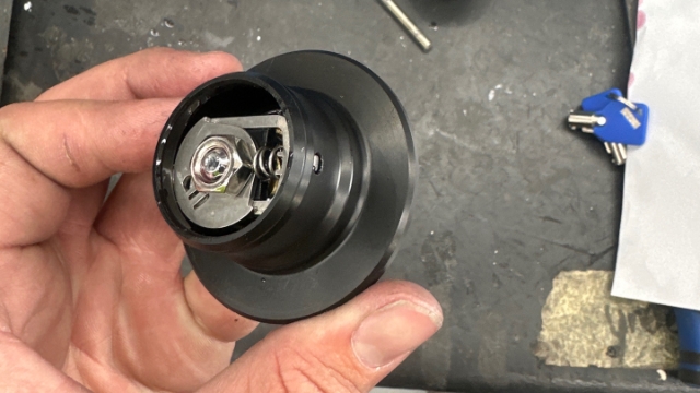 <h1>CQC</h1>
<p>Make sure locking arm is in to make it easier for the top half of the fuel cap to go into the bottom half</p>