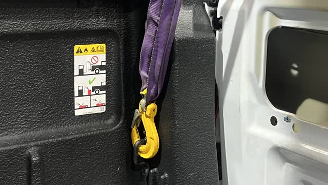 <p>Lifting straps</p>